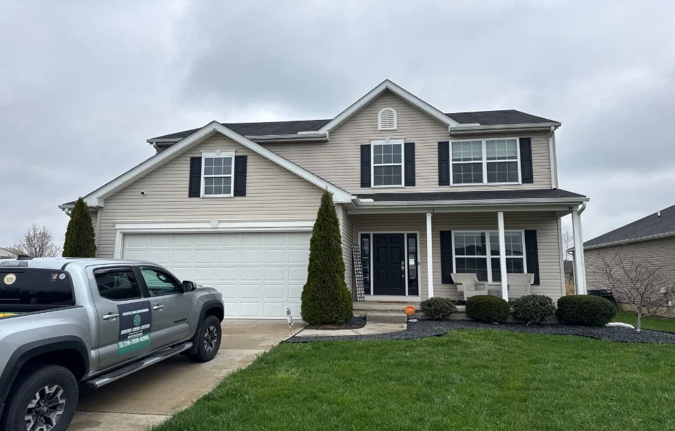 hhi-before-siding hhi-before-siding